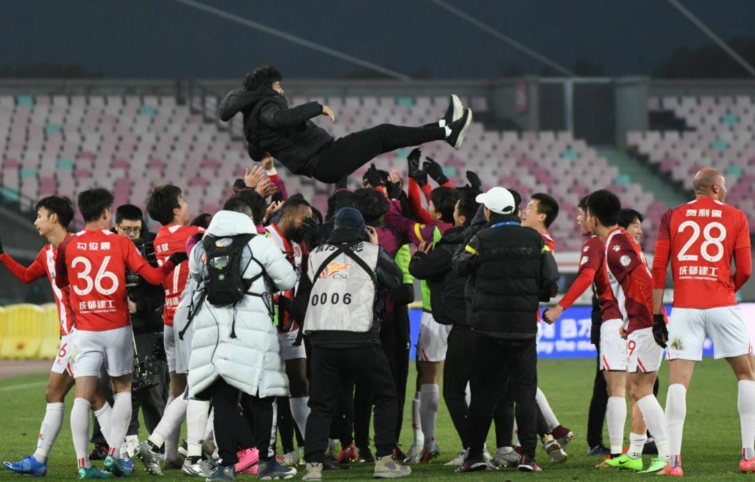 选择, 积累时间, 现实中各队 选择, 积累时间, 现实中各队