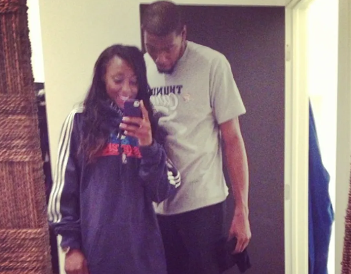 这位, 她告诉这位, 杂志采访时