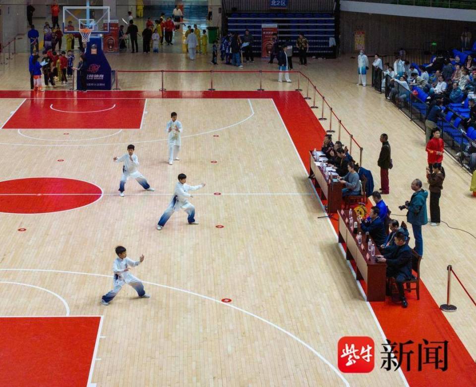 BKKNQ, ncAA BKKNQ, ncAA